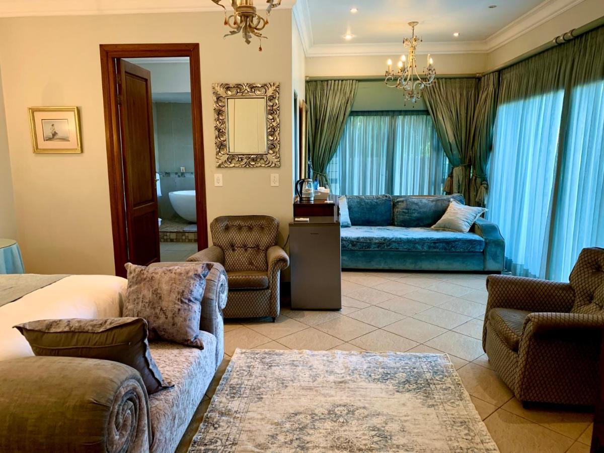 Mountain Rose Guesthouse Louis Trichardt Dış mekan fotoğraf